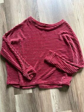 Women's Ribbed Sweater in Berry Red